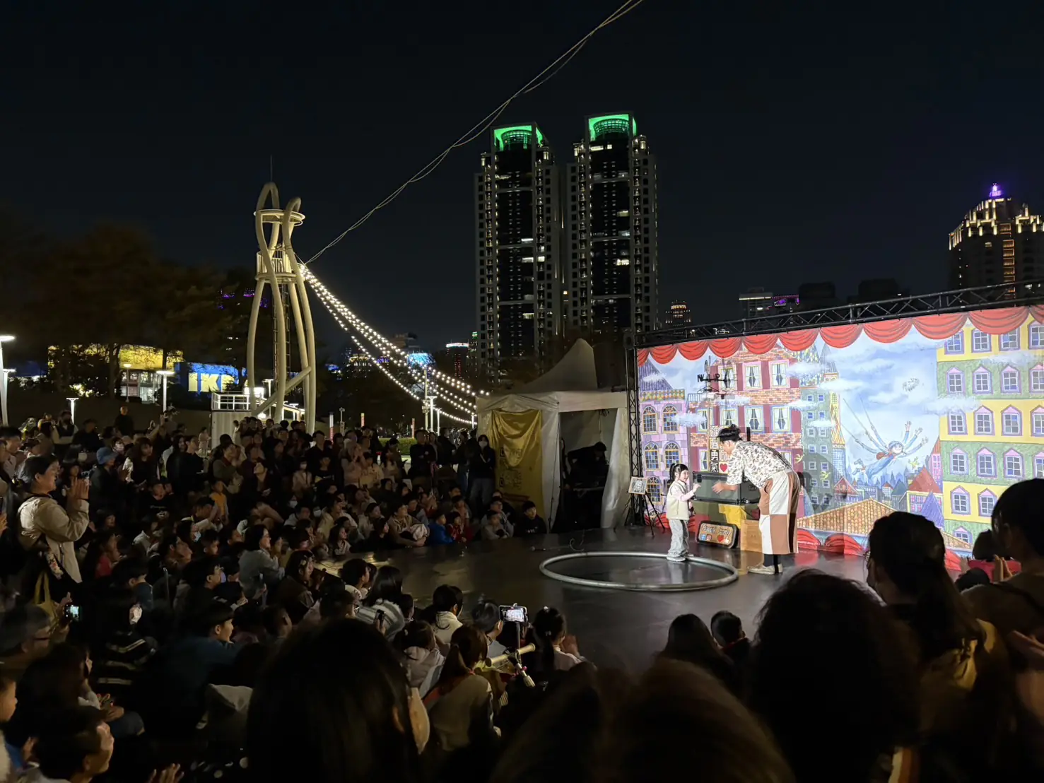 歡喜走春到台中 FOCASA幾米馬戲樂園登場 首日吸引4萬5千人次