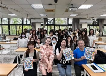 崑山科大啟動「全台技職人才共育行動計畫」 國際名模林韋君入班教學