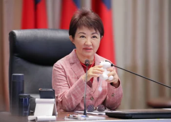 中台灣燈會635萬人次創紀錄!盧市長:台中8大活動帶動百億產值 賞櫻、WBC直播接力登場