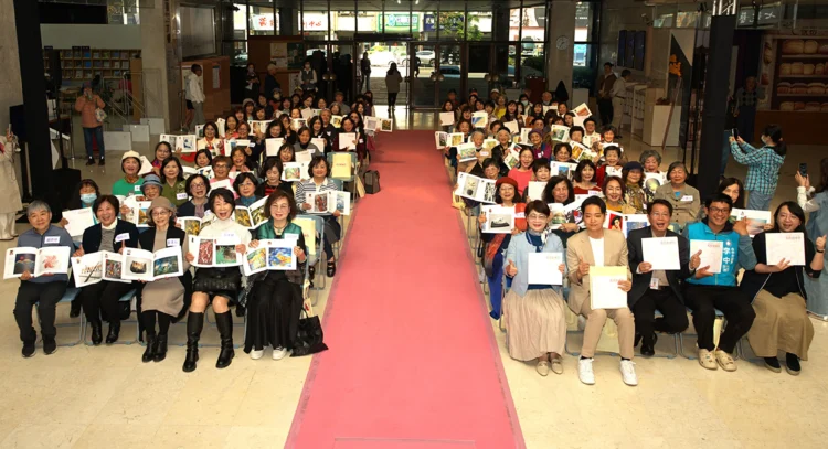 25歲的夢想遇見94歲的優雅　台中女性藝術家聯展　刷新歷屆規模紀錄