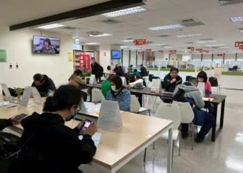 北市18家企業聯合徵才3/17開跑 餐飲業祭出高薪加隱性福利搶人