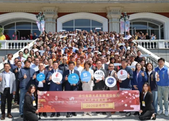 許縣長出席觀光產業新春團拜　縣府業者共展南投觀光新願景