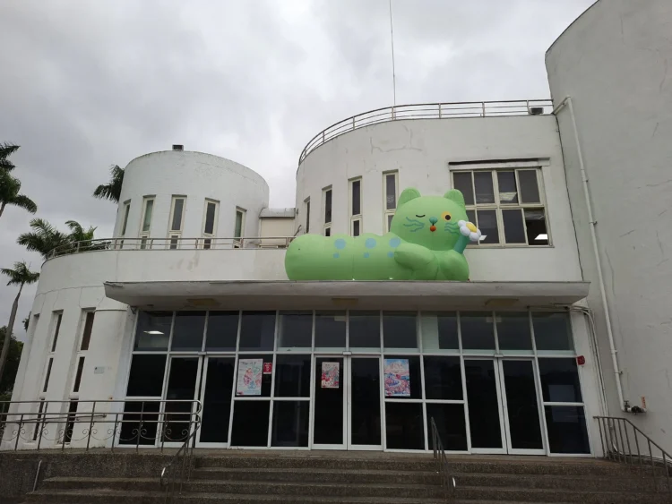 花IN台北再添萌點　2.5公尺「園丁喵喵」現身玫瑰展