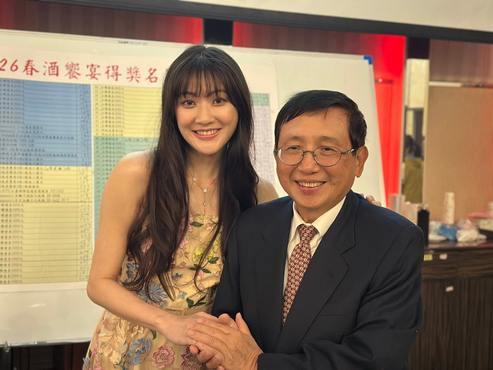 郭綜合醫院春酒饗宴盛大登場—百萬獎項抽獎與林逸欣壓軸獻唱嗨翻全場