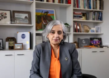 美國 R1 頂尖名校 OSU 攜高階團訪台，聚焦 AI 機器人、半導體創新與智慧農研三大策略合作