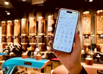 手搖控周五狂歡開喝 iPASS MONEY 開心喝飲料活動起跑 9大品牌齊聚 祭出50%超狂回饋 綁定指定信用卡最高再享 10%