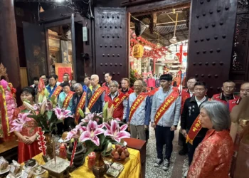 慶祝五府千歲聖誕　鎮南聖神宮建廟249週年祭典盛大登場