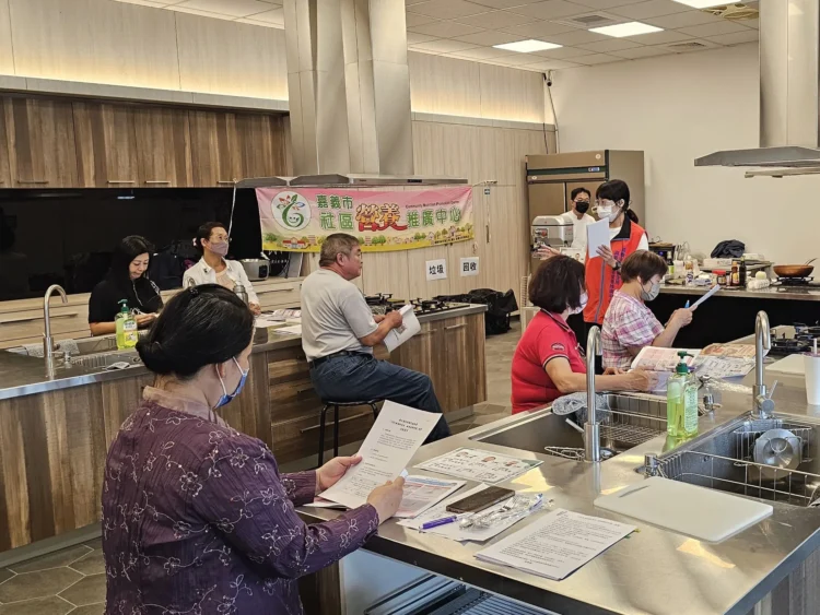 對抗肌少症　嘉義市推一對一運動營養諮詢守護長者健康