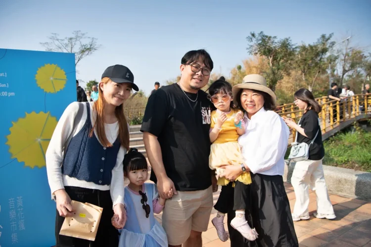 嘉市「潮風鈴・黃花瘋音樂市集」兩日狂吸12萬人　春日限定盛會嗨翻八掌溪