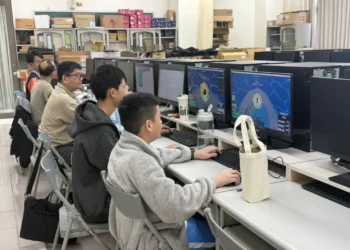 備戰全國貓咪盃　嘉義市8支隊伍SCRATCH密集培訓