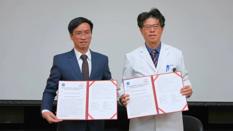 台越醫療合作深化!嘉基簽署MOU攜手河內河東總醫院 共推ERAS術後加速康復