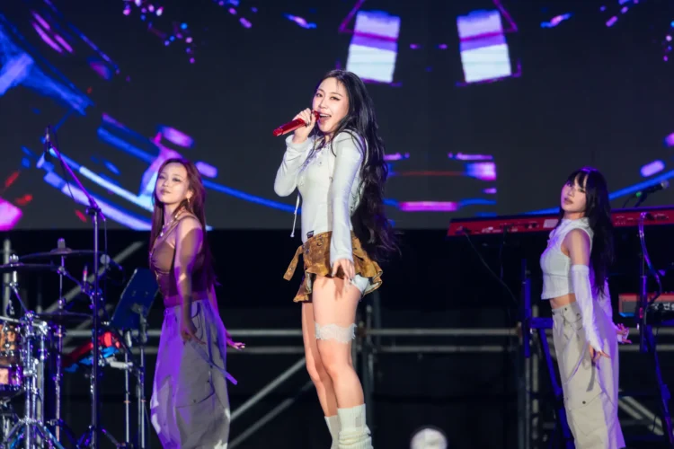 高雄櫻花季音樂節次日刷新人潮紀錄 丁噹 HIGHLIGHT 李泳知輪番上陣嗨翻高雄夜