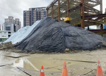 北市府推「都更八箭」三年有成　首案土方運臺北港