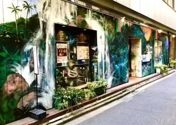 東京神保町走進世界最酷街區 品味古書與香料交織的城市風景