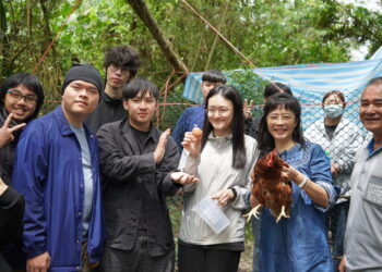 東華「雞老師」第九年進駐校園  從課程到行動、走入社區的人才培育路徑逐步成形