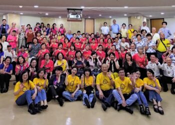 低碳市集掀熱潮　臺北地球日園遊會湧入2萬人