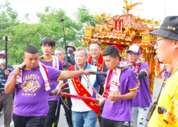 中投宗教文化盛事！　烏日玉闕朝仁宮徒步會香草屯敦和宮　鄭副市長送駕祈求國泰民安