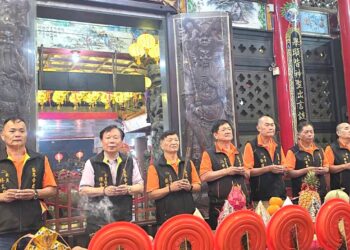 玄天上帝聖誕千秋　陳金麟陪同吳宗憲參與祝壽大典