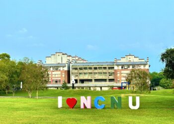 暨大響應世界閱讀日！圖書館辦「自修室快閃趴」 鼓勵閱讀融入日常