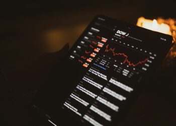 配息調高、納入台積電都加分！00929再被市場看見　存股達人這樣說