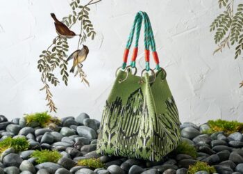 台北美福大飯店今年推出兩款端午禮盒，包含由行政主廚精心製作的「九五至尊粽」，集結海味珍品與臘味三寶，以及另一款「翠意端陽」禮盒八入裝，囊括六款鹹、甜風味。