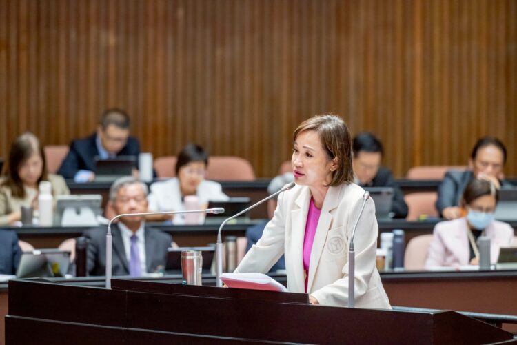 守護百萬勞工尊嚴 柯志恩提高雄首創《職場霸凌防治自治條例》 打造全國「反霸凌之都」
