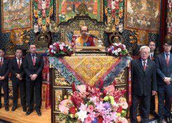 （獨家專訪-1）如何從顯教入金剛密乘　薩迦法王開示：先尋具德上師、守護三昧耶戒