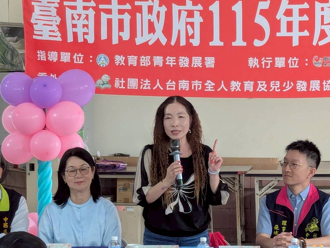長官來賓致詞 教育部青年發展署張靜瑩組長 1