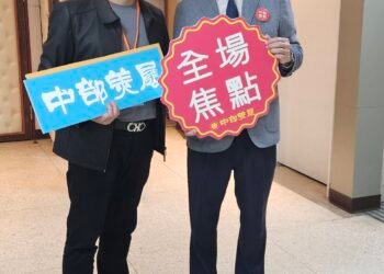 17歲高中生奪墨彩首獎！　第73屆中部美展看見新世代藝術能量
