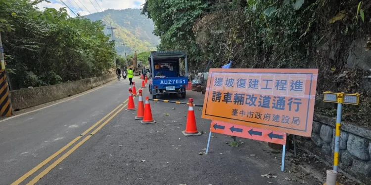 守護太平136線通行安全! 中市啟動道路邊坡改善預計3月底完工 1 1 18 6y6HtN