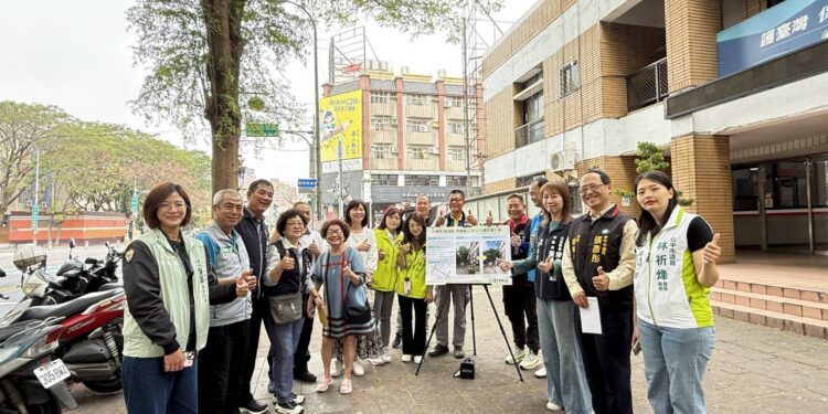 西區大隆路人行道優化啟動! 中市建設局打造友善綠蔭步行空間 1 1 197