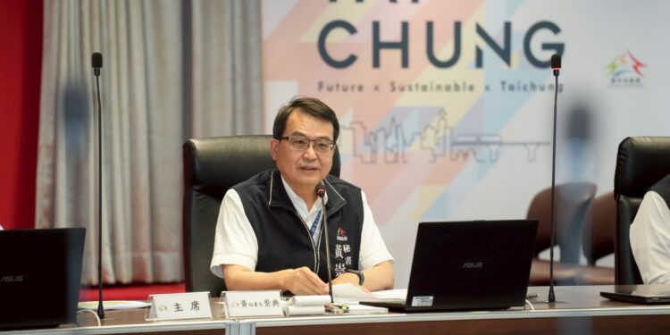 台中114年PM2.5平均13.5微克創歷年次佳 黃秘書長:中南部首座達標城市 1 1 201