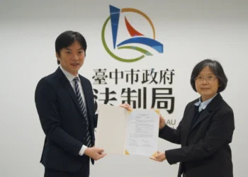 中市法制局、東海大學續簽實習合作　強化學用接軌與法治發展