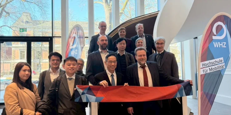 茨維考大學校長接待中市參訪團 深化高科技產學合作交流 1 1 28
