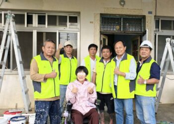 愛心修繕助弱勢　中市勞工局攜手工會志工打造安全宜居宅