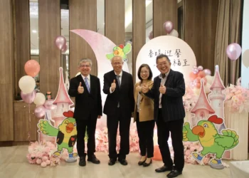 春暖迎馨馬到福至　嘉義犯保攜手馨生人溫暖圍爐