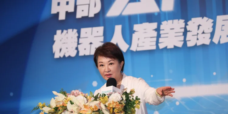 城市競爭力飛向世界!AIT處長谷立言赴台中與產業代表交流 盧市長4大優勢轉型「AI機器人之都」籲中央加碼投資 1 1 73 1EgmL6 scaled