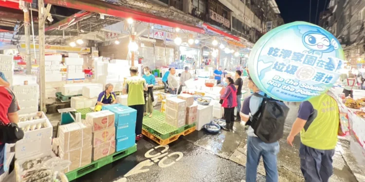 崁仔頂漁市新鮮海產滿豐富 年節採買首選 1 12266 2 yL6gwQ