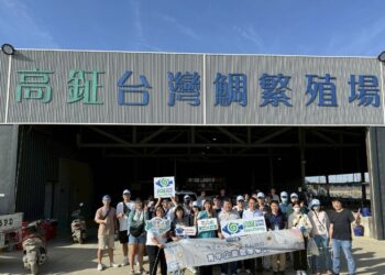 嘉義縣政府帶著青年走進企業　透過「親眼看、親耳聽、現場問」　幫助青年認識職場樣貌　為踏入社會做好準備