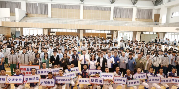 投縣友善校園週宣導活動登場 宣誓營造安全 溫馨學習環境決心 1 23 4