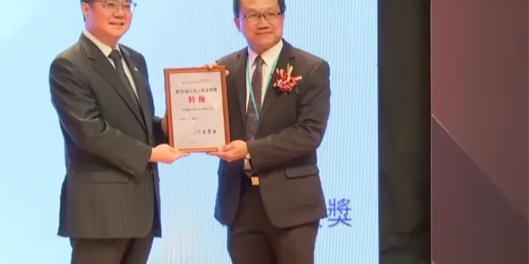 「彰化縣鹿港區綜合服務行政大樓新建工程」勇奪公共工程金質獎「特優」整合式公共服務典範 1 25 4