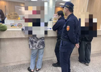 險誤信假投資真詐財　鹿港警即時攔阻免遭失財