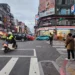 迎年貨人潮 北市警首度啟動交通快打機制因應迪化商圈 13 迎年貨人潮 北市警首度啟動交通快打機制因應迪化商圈