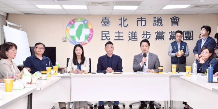 蔣萬安赴民進黨團溝通法案與預算 聚焦公務人力問題提因應對策 1 9b71a367 2d36 46e5 b692 ab054a5a3368