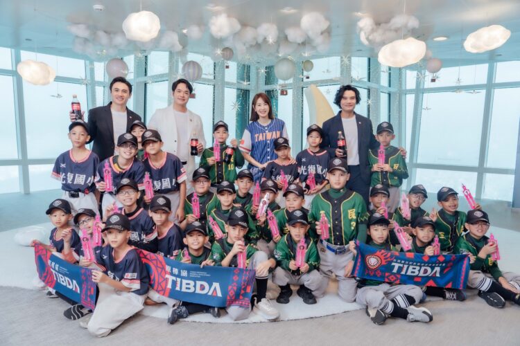 台北101期待將公益垂直馬拉松的精神向外延伸、也期望在原棒協小選手們來到台北參賽期間，有機會安排孩子們參觀台北101觀景台  照片提供：台北101