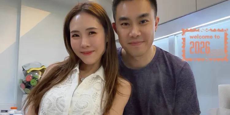 吳申梅春節前夕飛回香港與夫婿團聚 吃港式盆菜年味滿滿 1 E6A9ABS 160981055 0