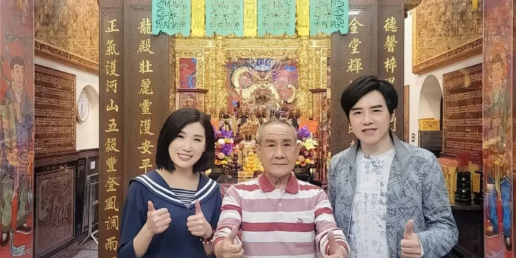 廖偉志轉戰國語音樂市場 神明也點頭加持 1 E98791E9BE8DE6AEBFE58F83E68B9CE5B7A6E4BD99E7A780E5A89FE58FB3E5BB96E58189E5BF97