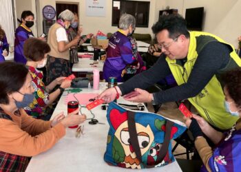 當議員候選人走進罕見疾病「搓手天使」的世界      候選人的責任與承諾