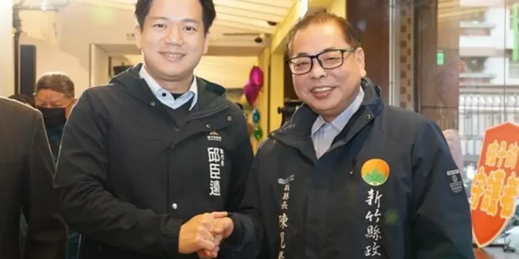 大新竹藍白合?陳見賢、邱臣遠同框 對話區域治理藍圖 1 IMG 2885 P5YipO