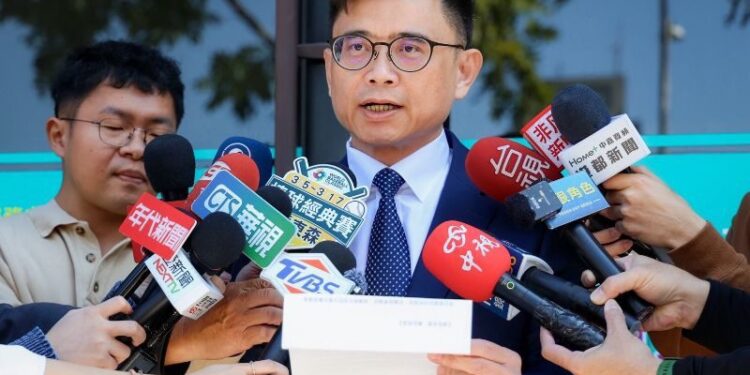 民進黨高雄市長初選結果出爐 賴瑞隆以0.62個百分點險勝 林岱樺表態不脫黨、支持提名人 1 IMG 2904 1 vFmbjh
